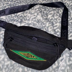 GUESS Fanny Pack